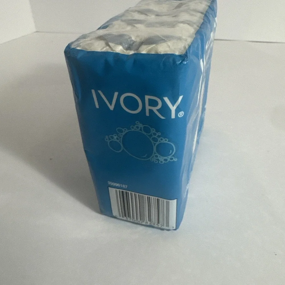 Ivory Bar Soap Original Scent For All Skin Types Pure Clean and Simple 4‎ Bars - Picture 4 of 7